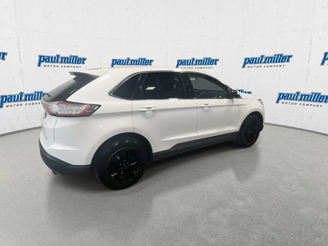 Used 2018 Ford Edge SEL FWD image 11