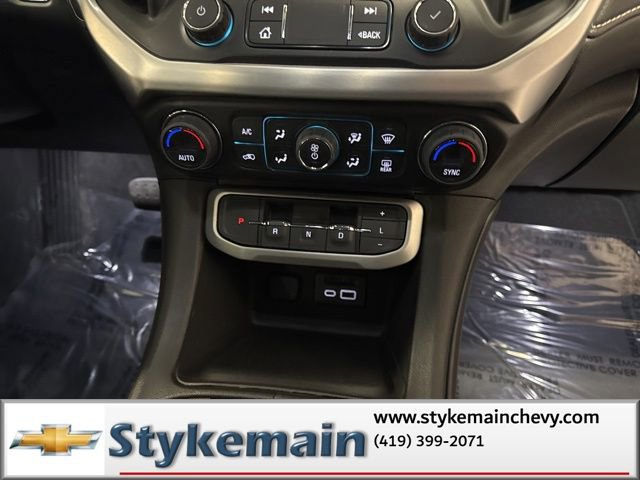 Used 2023 GMC Acadia SLT FWD image 18