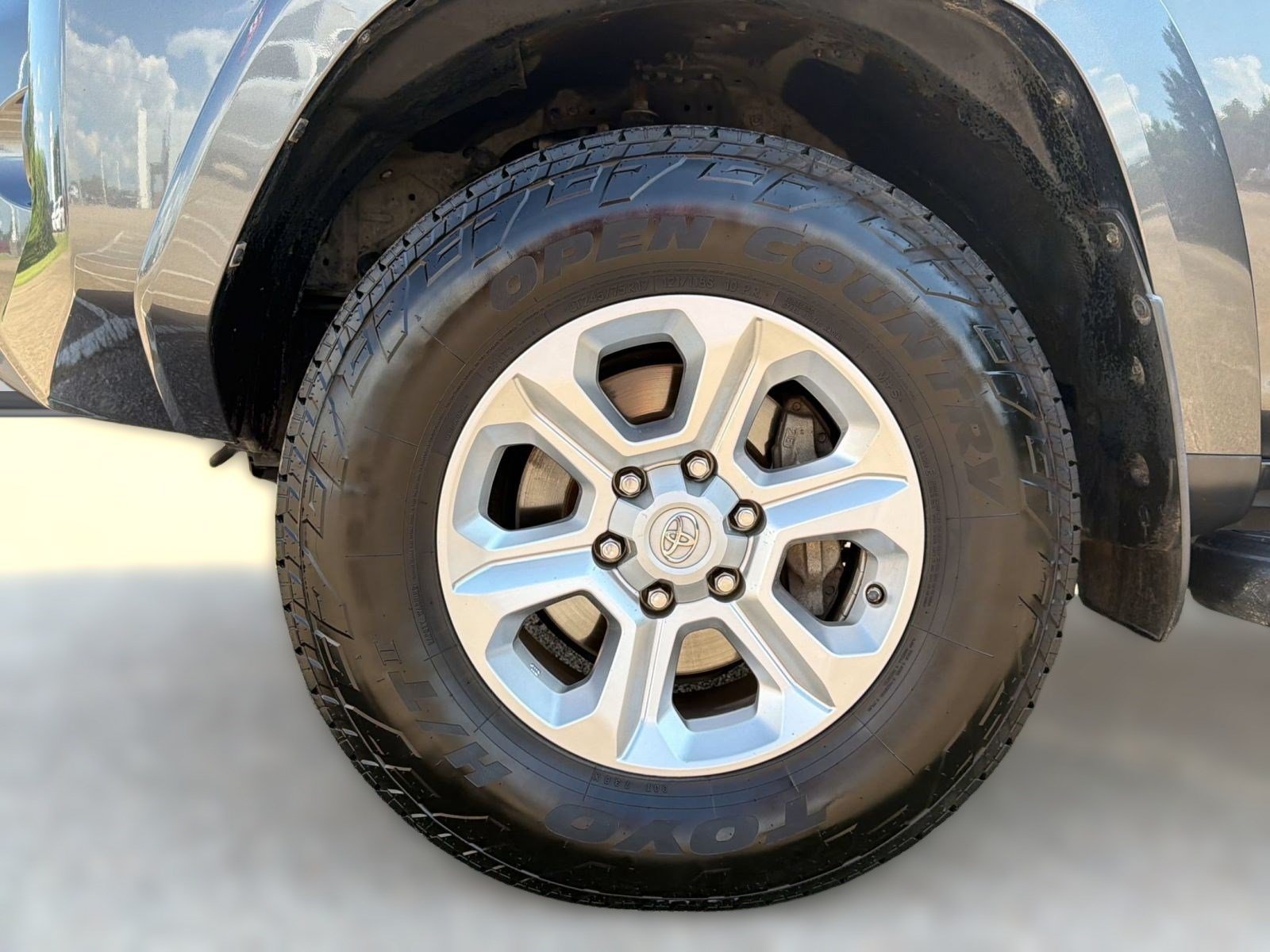 Used 2014 Toyota 4Runner SR5 Premium RWD image 12