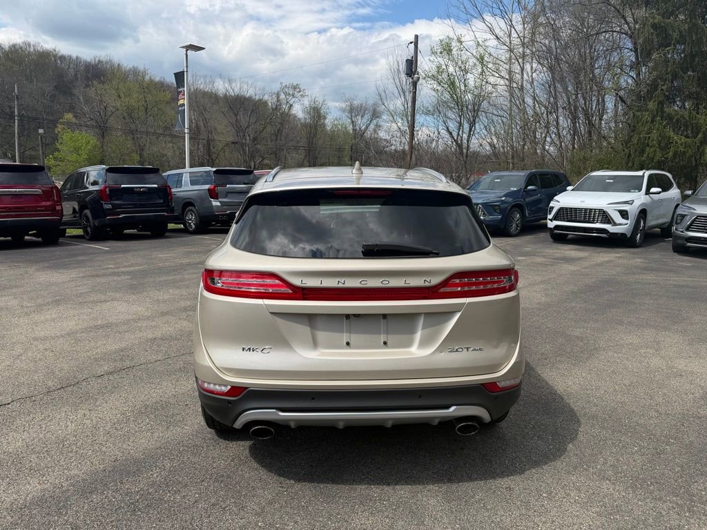 Used 2017 Lincoln MKC Premiere AWD/4WD image 4