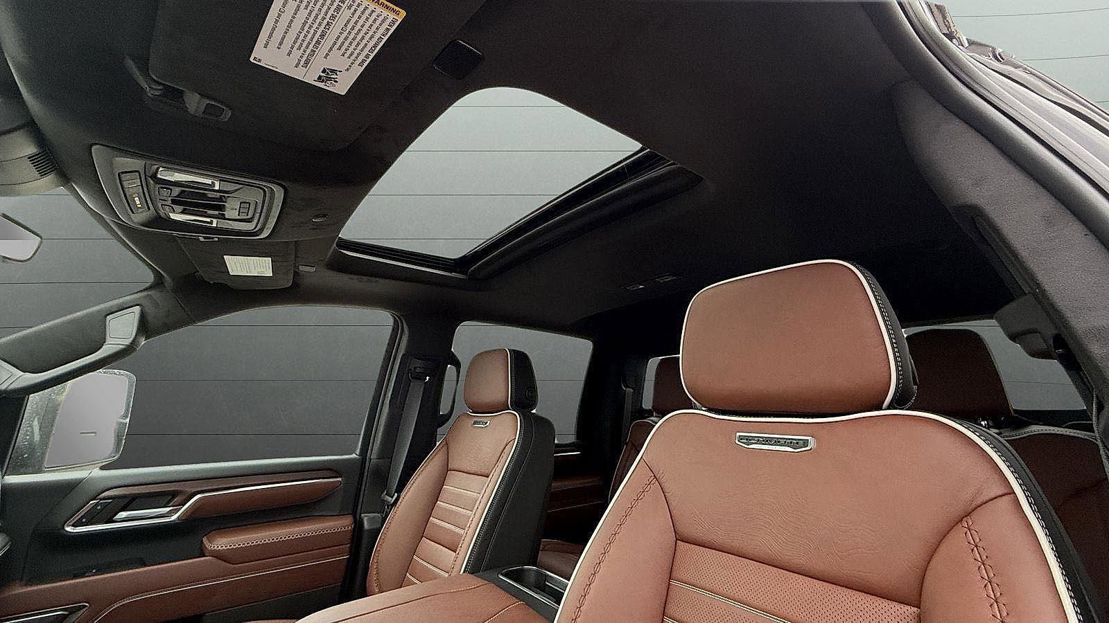 New 2025 GMC Sierra 3500 Denali Ultimate image 15