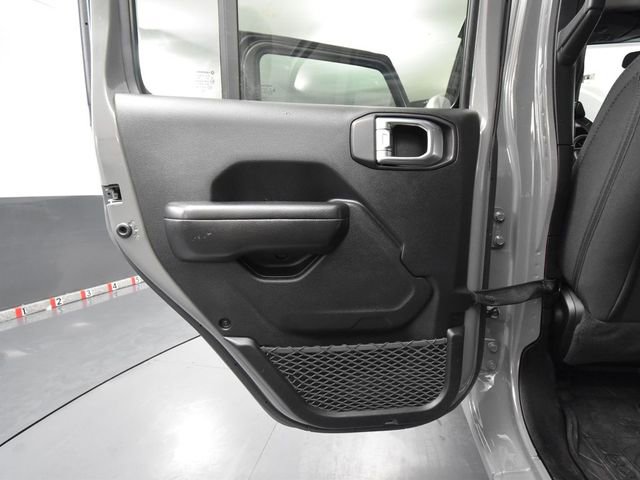 Used 2019 Jeep Wrangler Unlimited Sport image 37