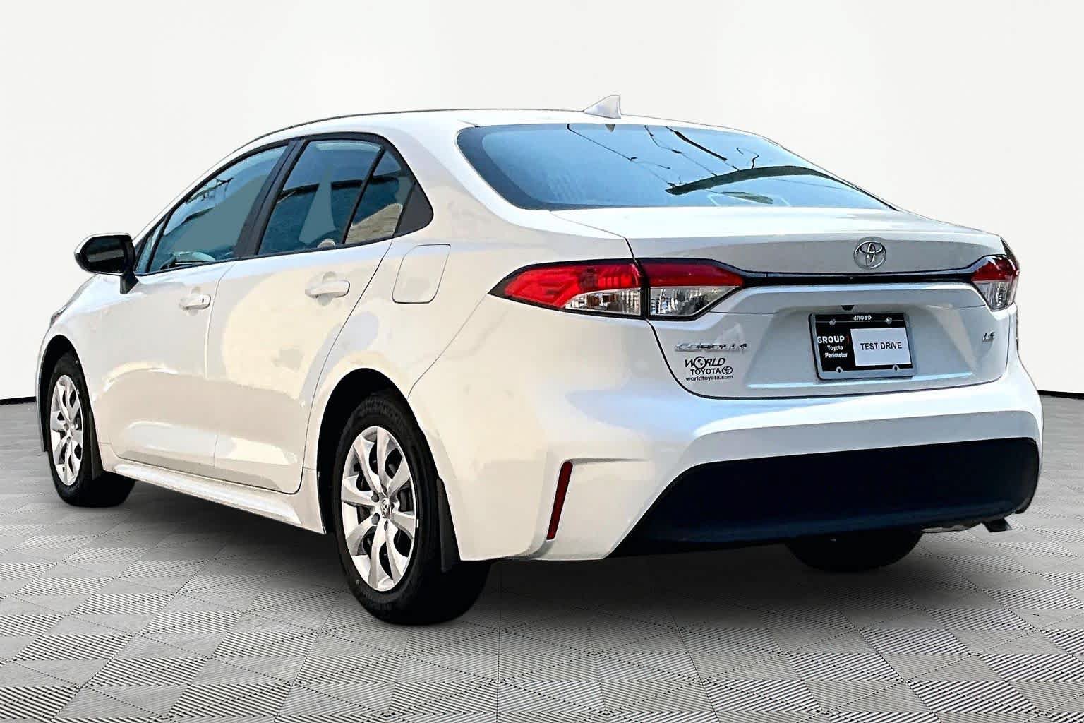Certified 2026 Toyota Corolla LE FWD image 12