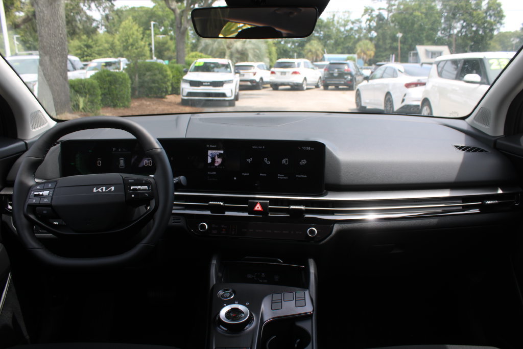 New 2027 Kia Sportage LX FWD image 22