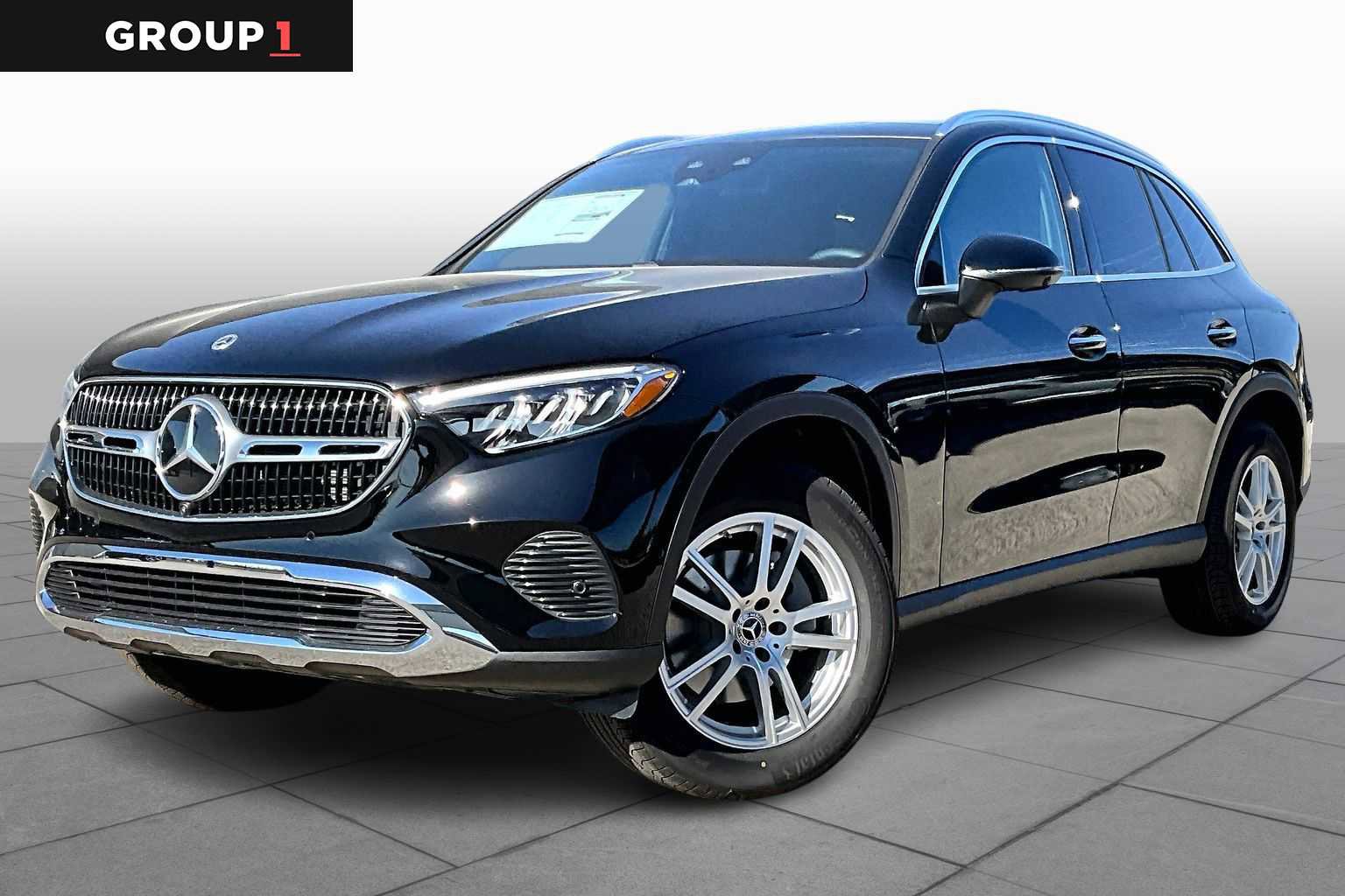 New 2026 Mercedes-Benz GLC 300 image 1