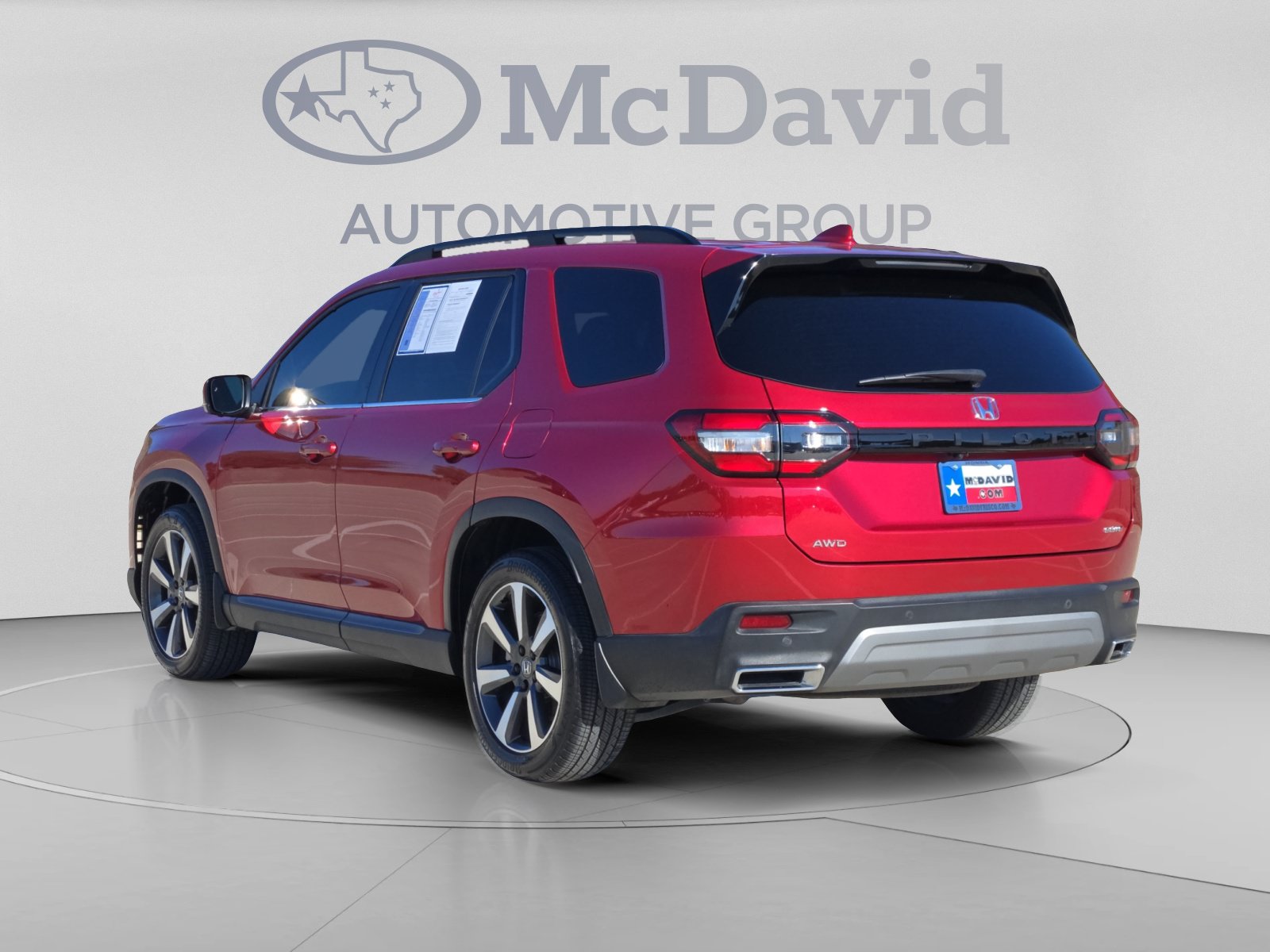 Certified 2025 Honda Pilot Elite image 4