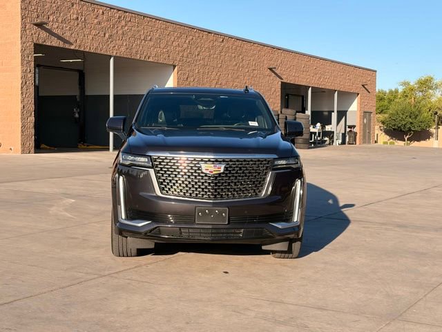 Used 2022 Cadillac Escalade ESV Premium Luxury w/ LPO, Floor Liner Package AWD/4WD image 5