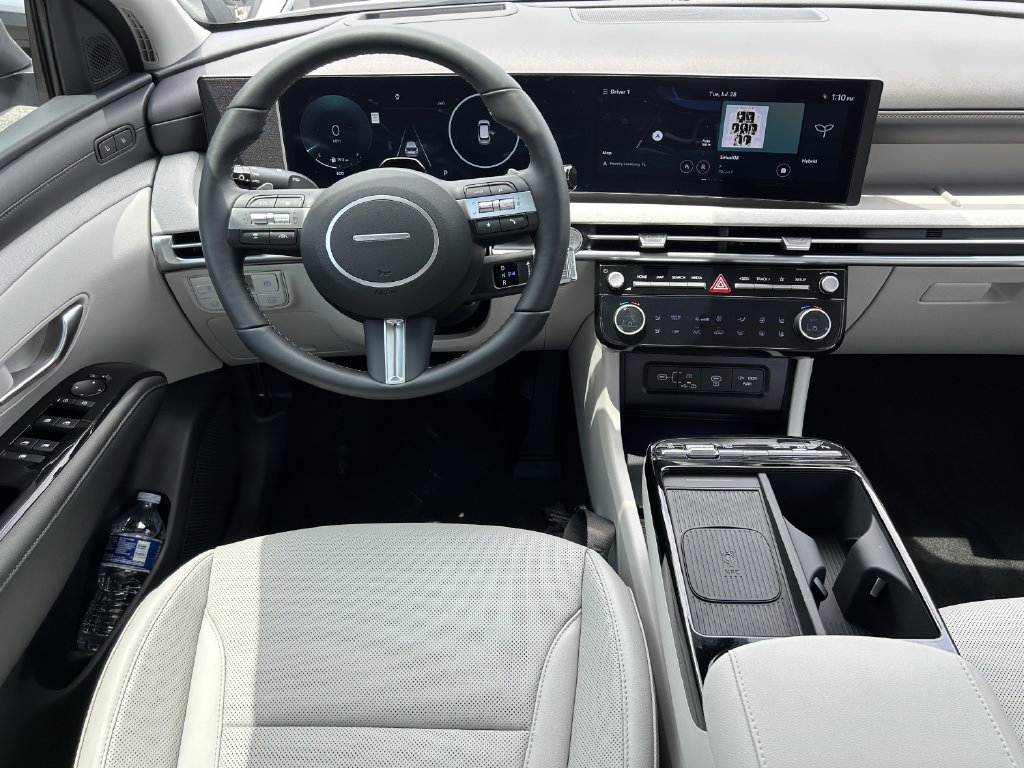 New 2026 Hyundai Tucson Limited FWD image 19