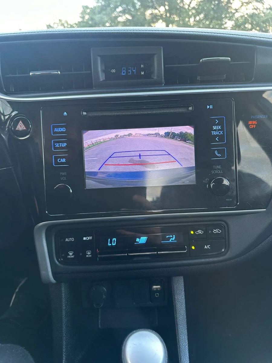 Used 2019 Toyota Corolla LE FWD image 26