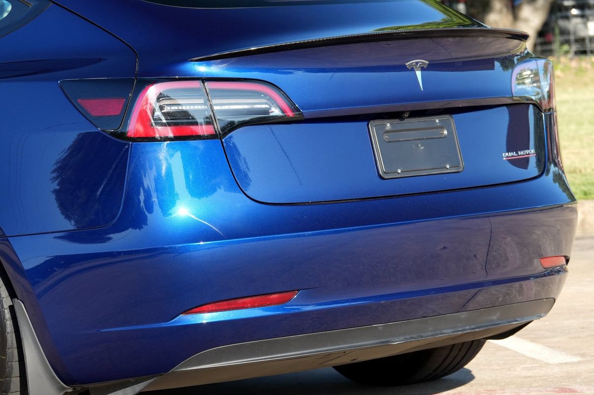 Used 2023 Tesla Model 3 Performance AWD/4WD image 32