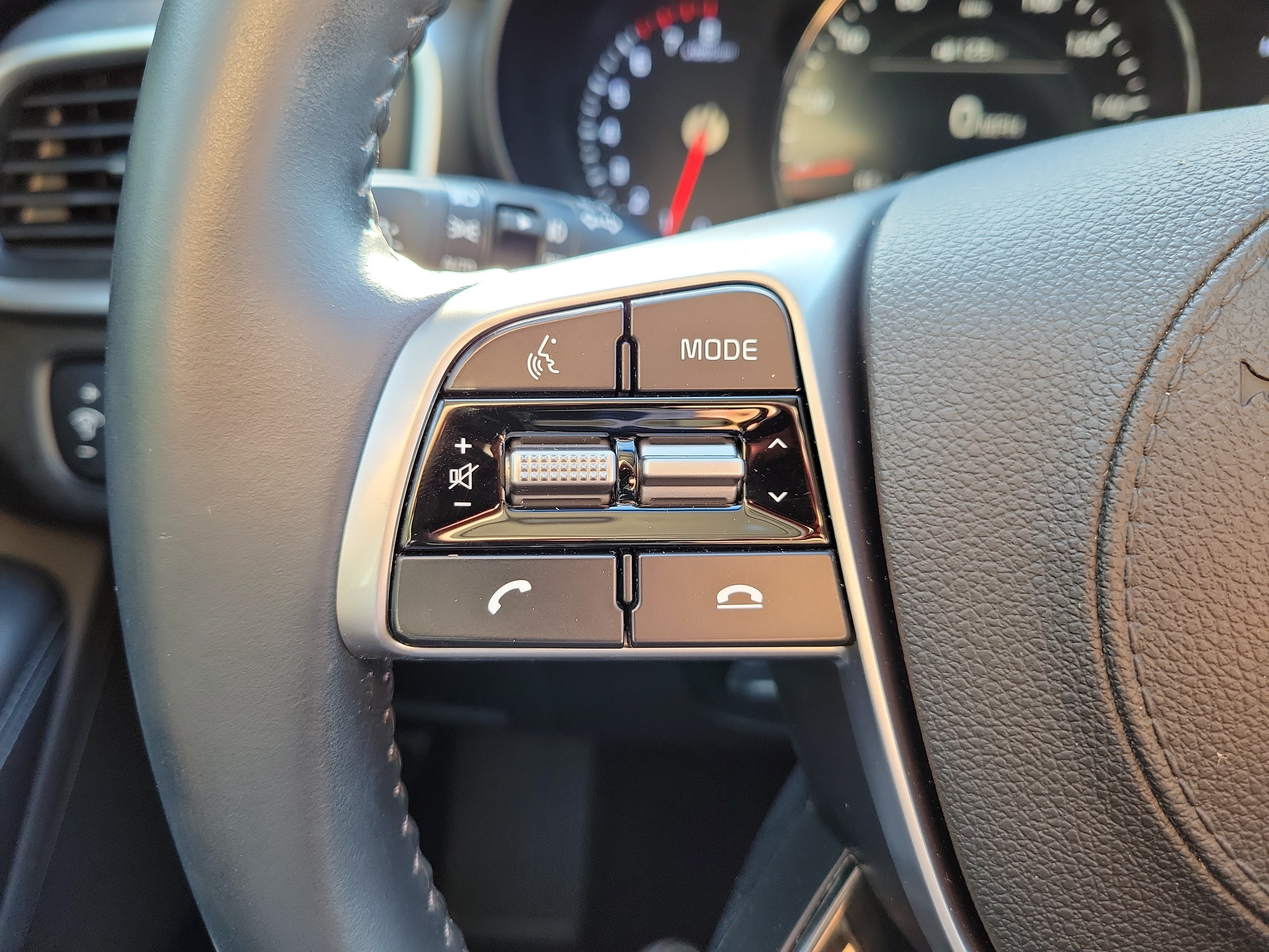 Used 2019 Kia Sorento EX AWD/4WD image 29