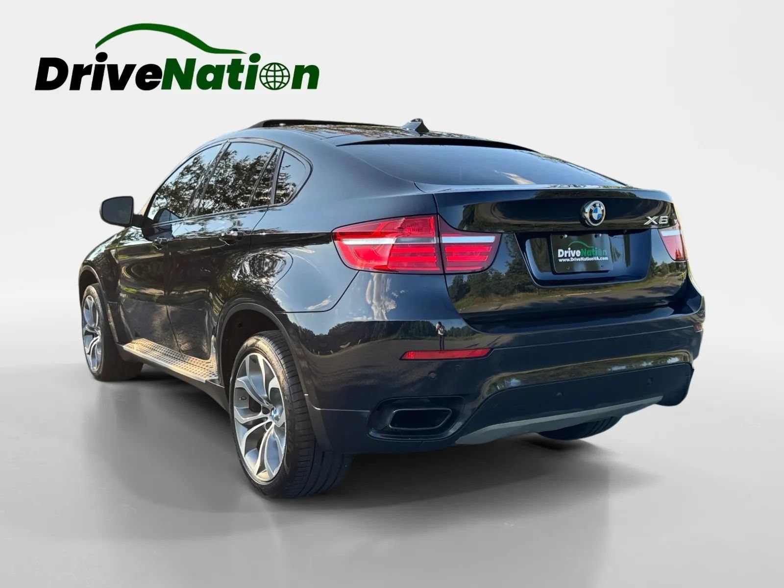 Used 2014 BMW X6 xDrive50i w/ M Performance Package AWD/4WD image 7