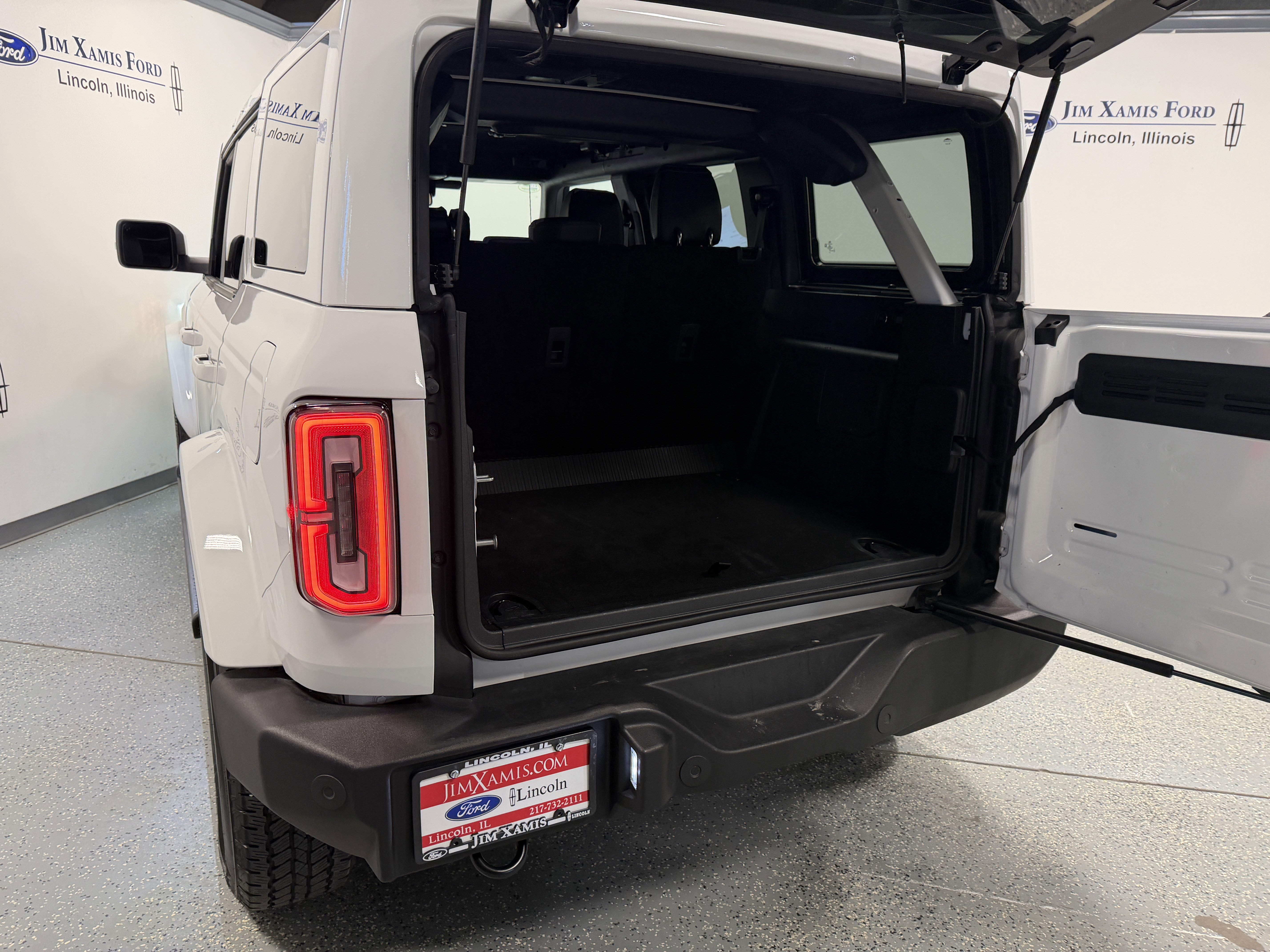 Used 2025 Ford Bronco Outer Banks image 29