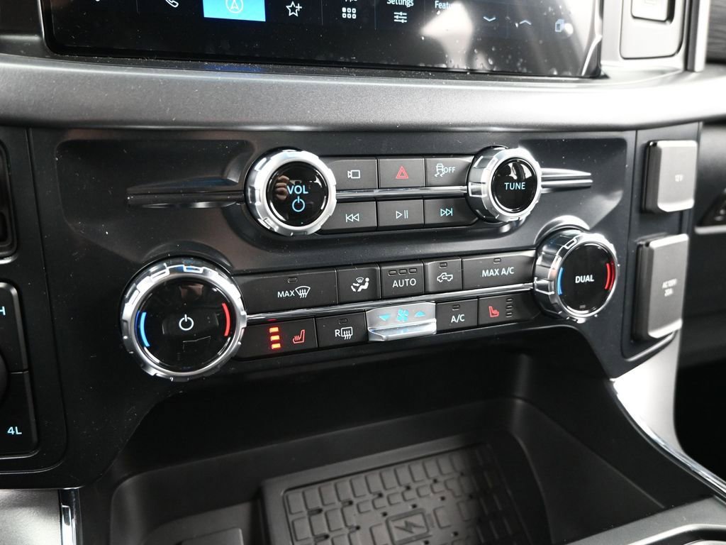 New 2025 Ford F150 XLT w/ Equipment Group 302A MID image 20