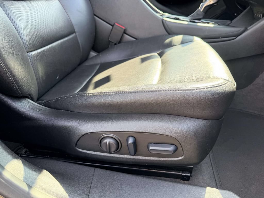 Used 2024 Chevrolet Malibu LT FWD image 8