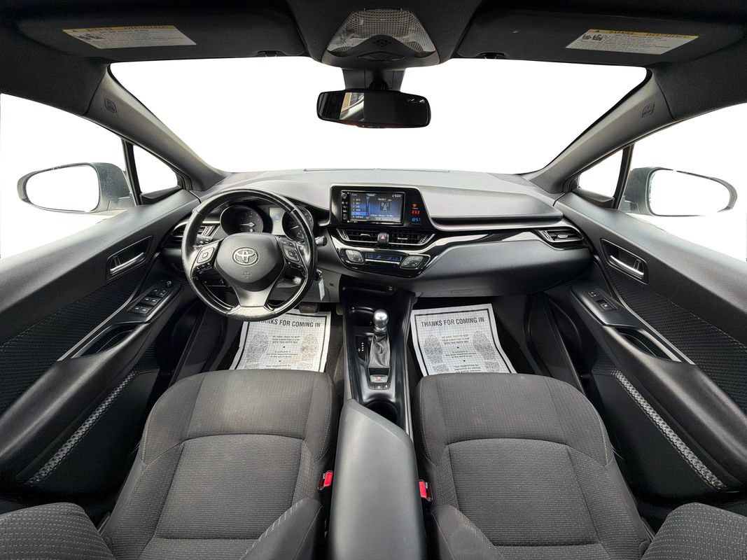 Used 2018 Toyota C-HR XLE FWD image 21