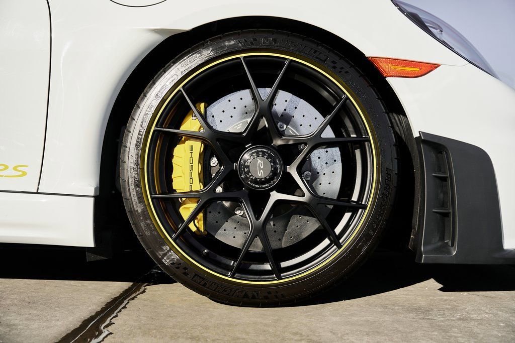 Used 2025 Porsche 718 Cayman GT4 RS w/ Weissach Package image 17