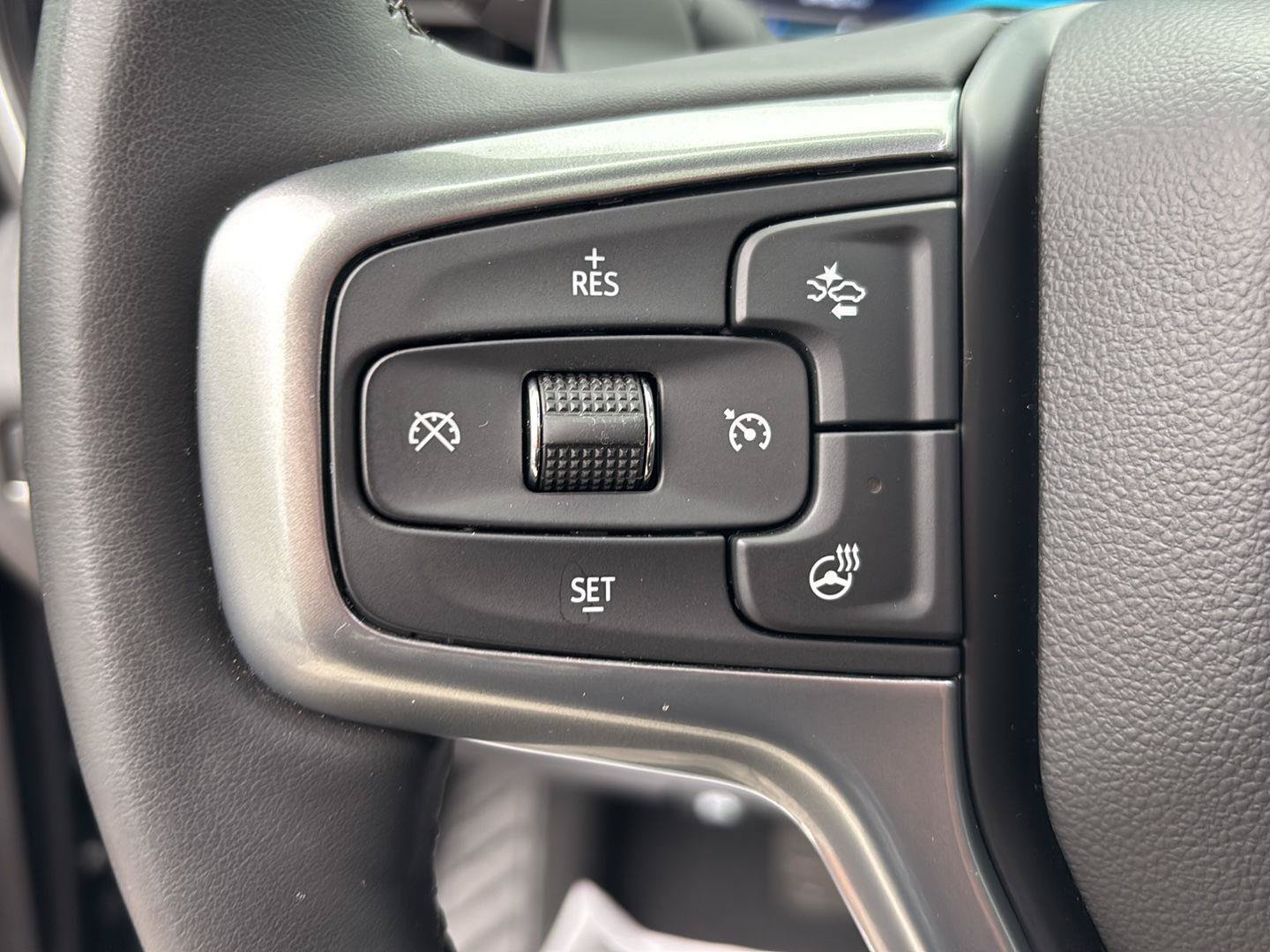Used 2024 Chevrolet Silverado 1500 RST w/ Convenience Package II AWD/4WD image 23