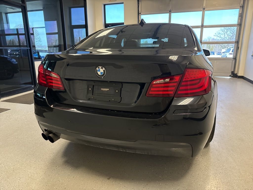 Used 2013 BMW 528i xDrive Sedan AWD/4WD image 32