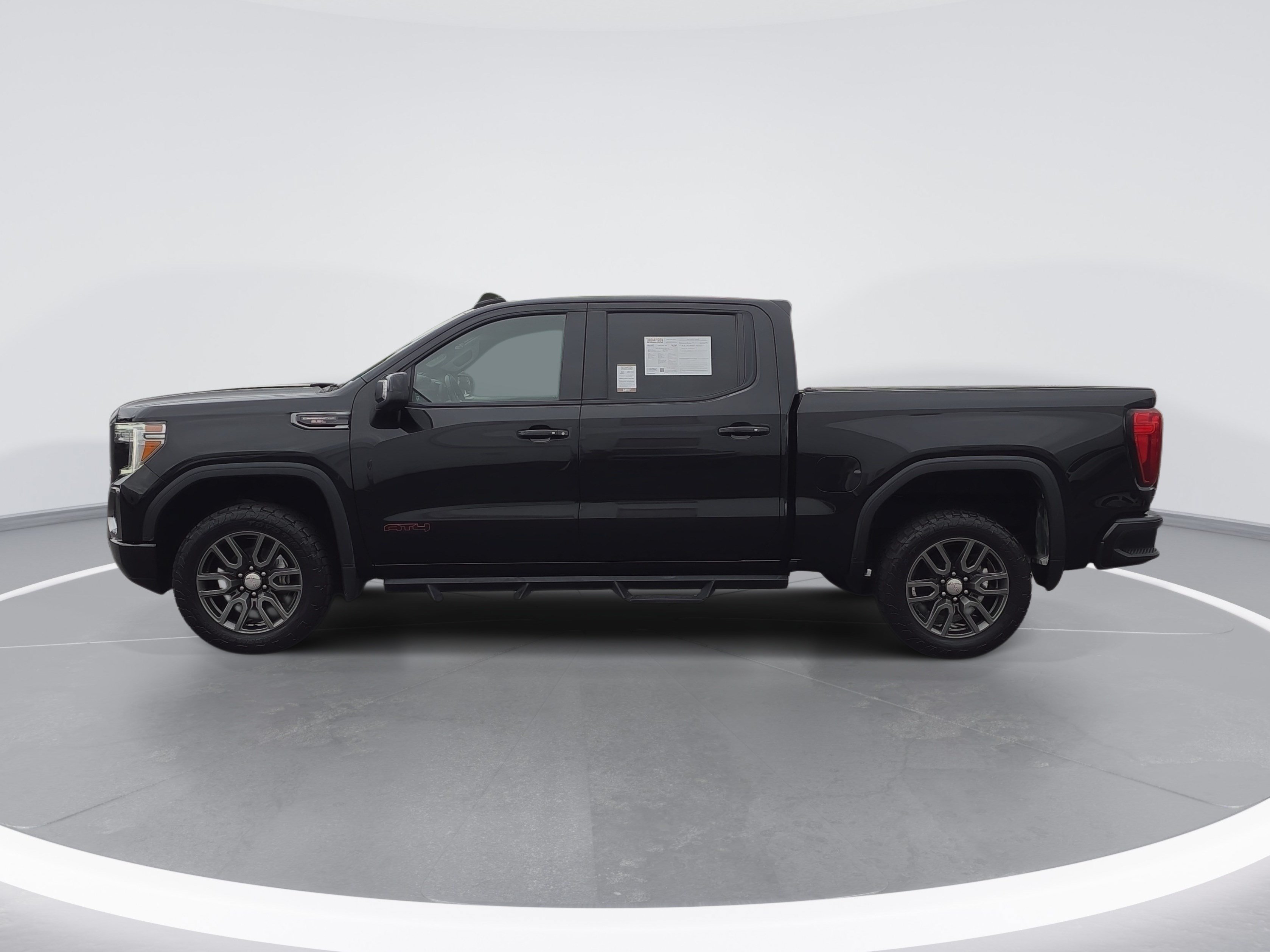 Used 2021 GMC Sierra 1500 AT4 w/ AT4 Value Package AWD/4WD image 6