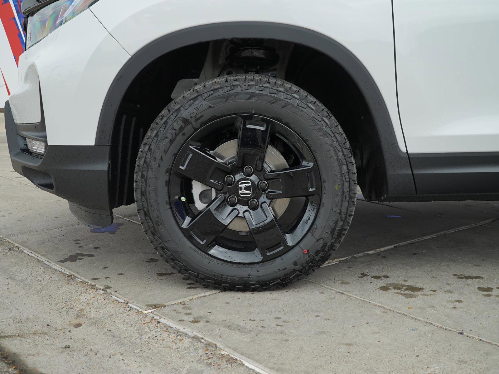 New 2026 Honda Ridgeline Black Edition image 12