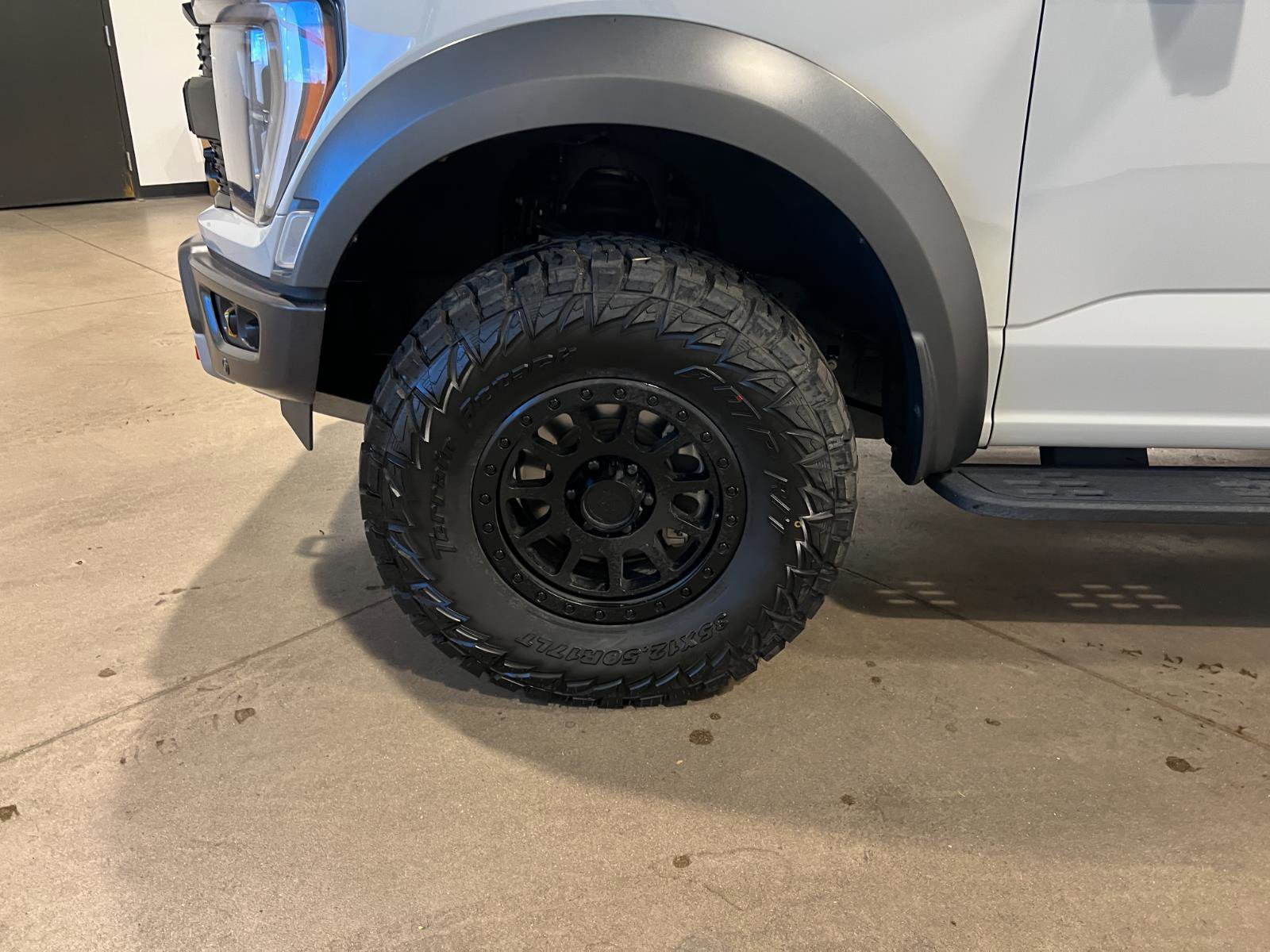 Used 2023 Ford F150 Raptor image 44