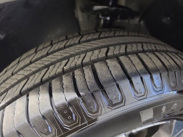 Certified 2023 Hyundai Santa Fe SEL image 34