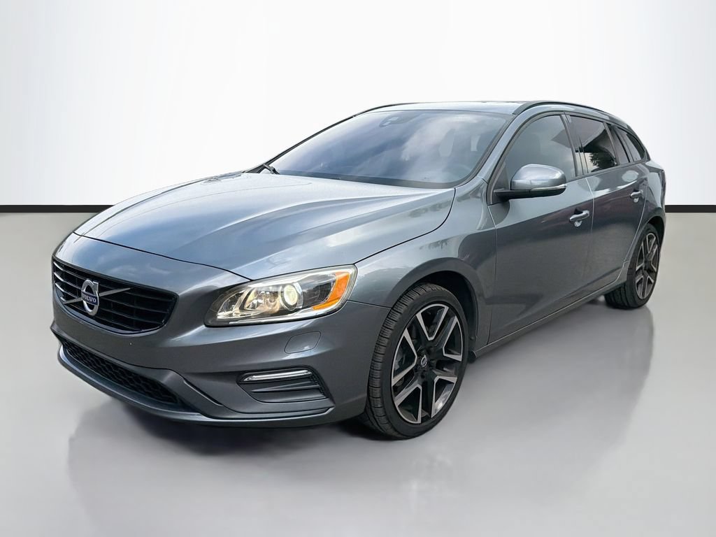 Used 2018 Volvo V60 T5 Dynamic w/ Protection Package FWD image 3