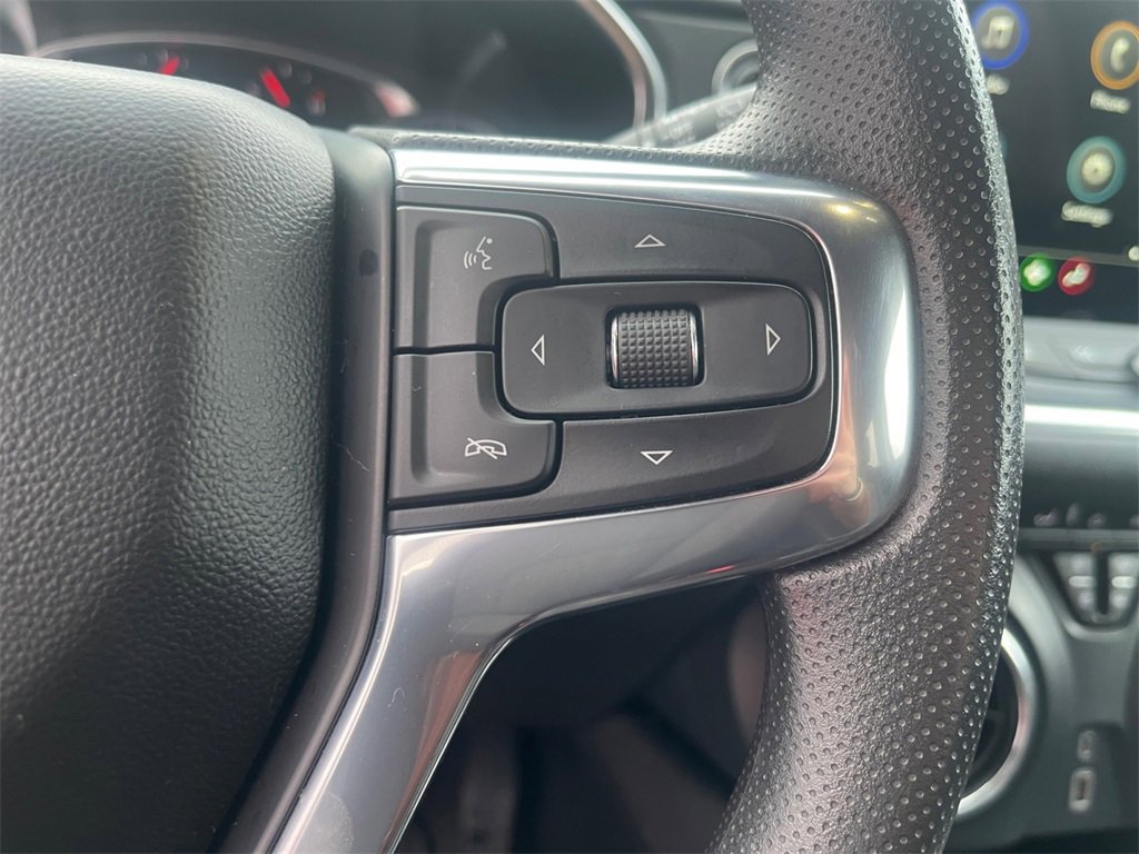 Used 2023 Chevrolet Blazer LT image 23