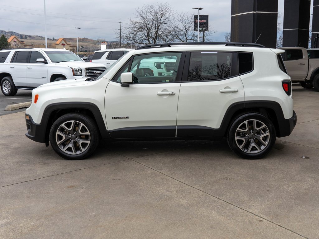 Used 2017 Jeep Renegade Latitude image 4