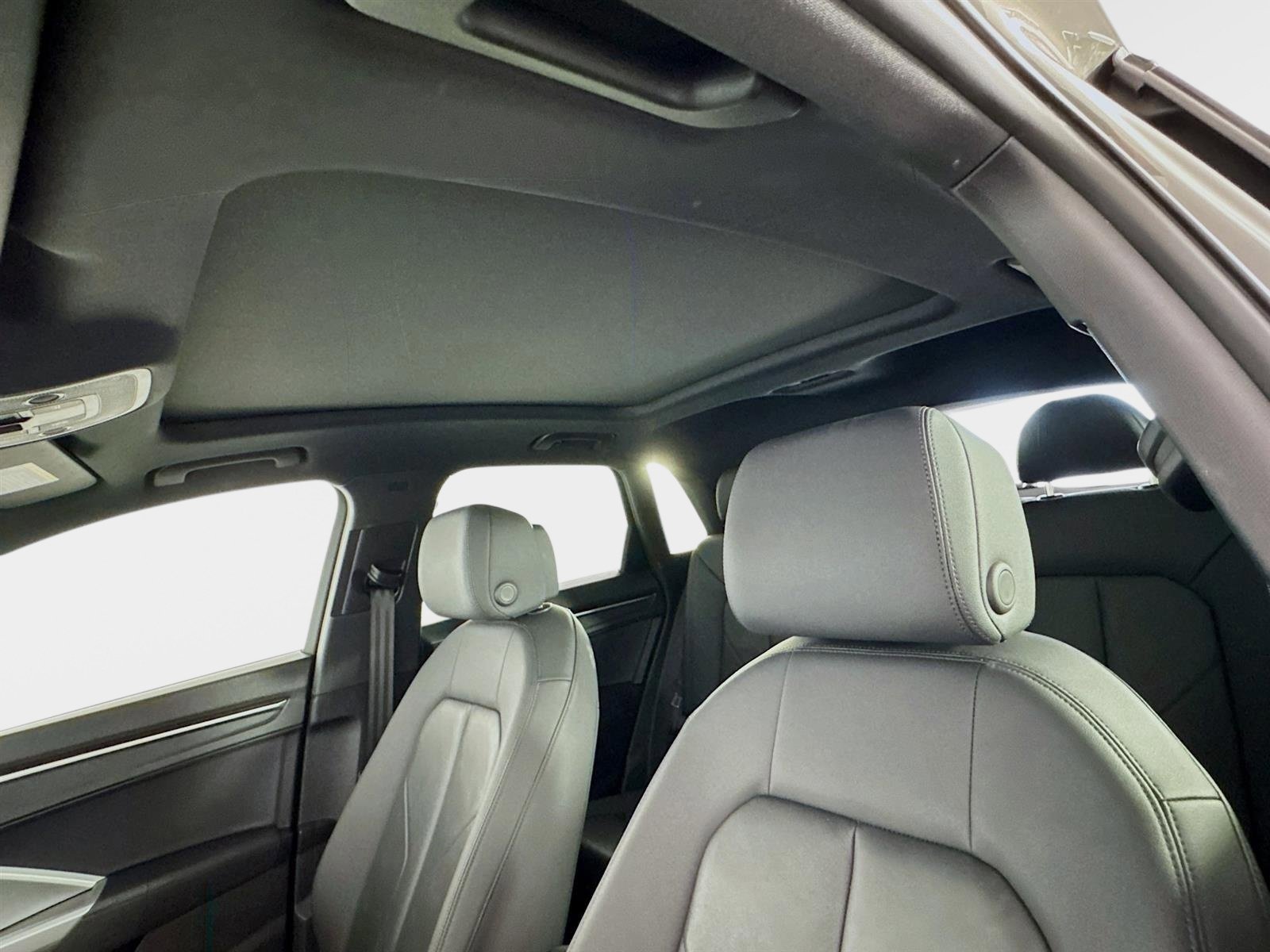 Used 2024 Audi Q3 2.0T Premium image 15