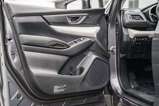 Used 2022 Subaru Ascent Limited image 38