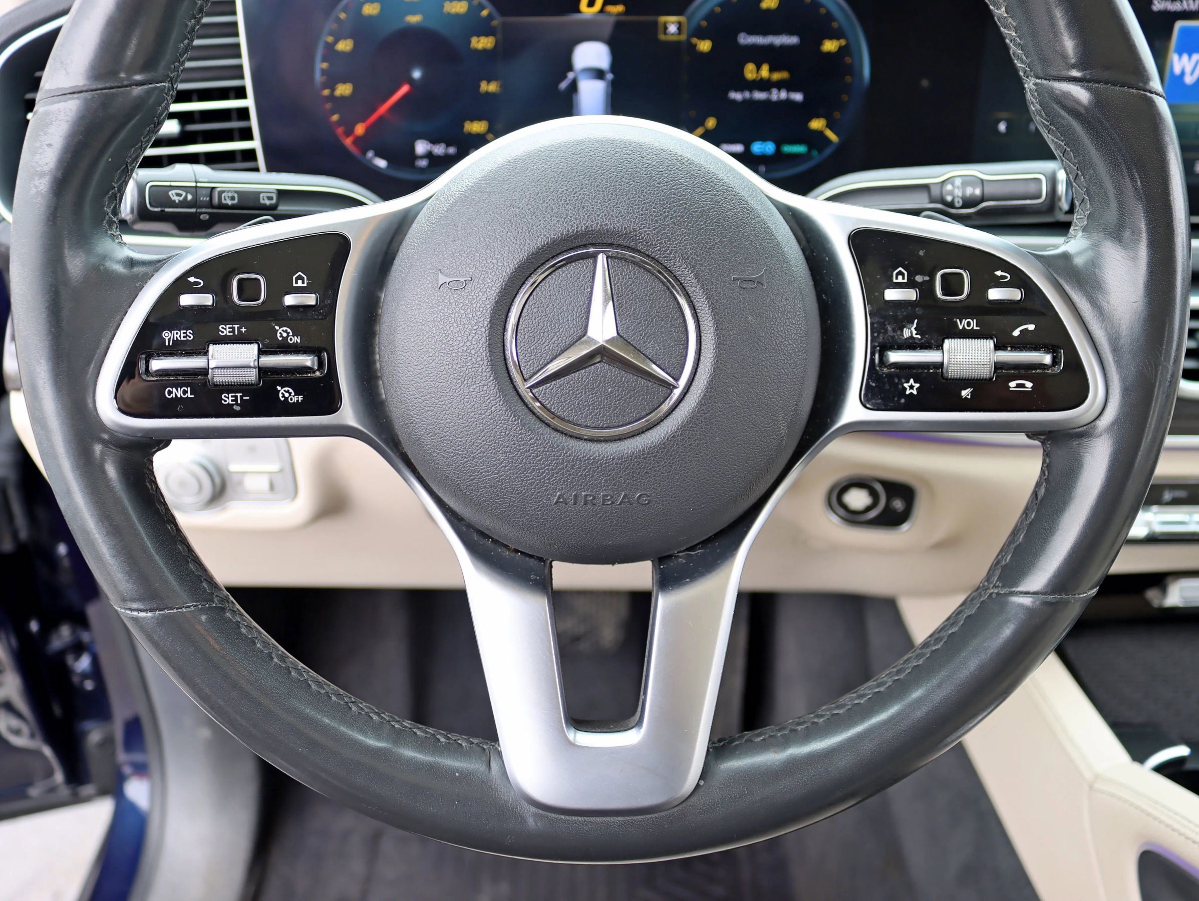 Used 2020 Mercedes-Benz GLS 450 4MATIC image 19