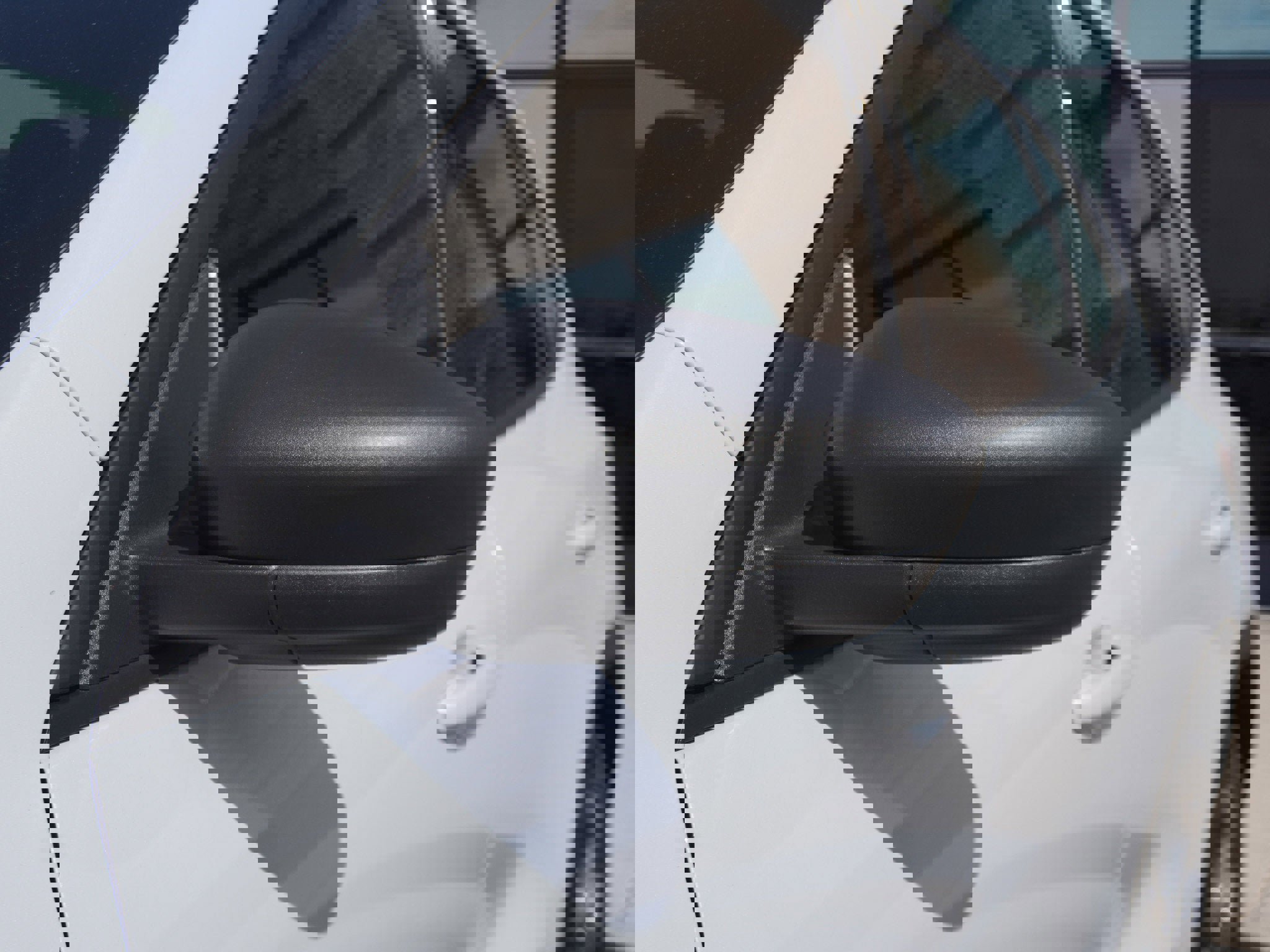 New 2025 Ford Escape ST-Line w/ Tech Pack #1 image 15