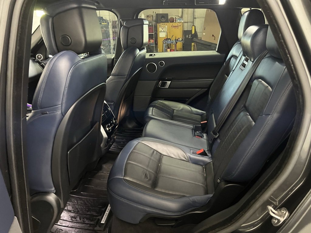 Used 2018 Land Rover Range Rover Sport HSE Dynamic image 17