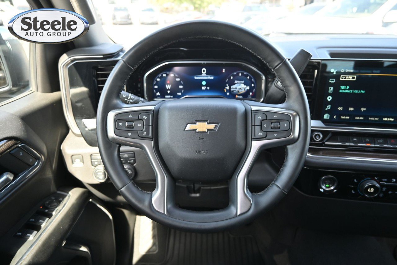 Certified 2024 Chevrolet Silverado 1500 LT AWD/4WD image 10
