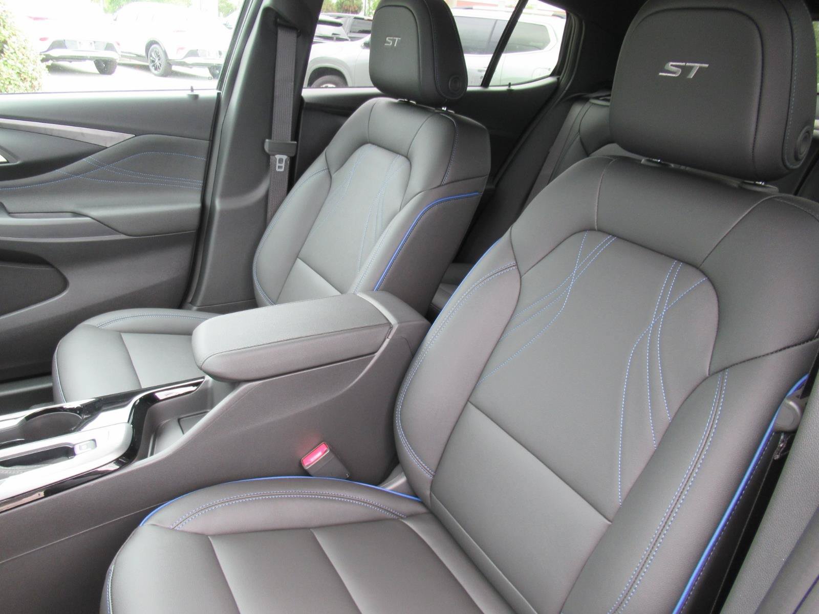 New 2026 Buick Envista Sport Touring w/ Convenience I Package FWD image 18