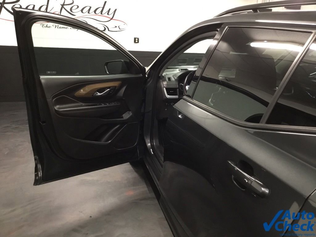 Used 2021 GMC Terrain SLE w/ Driver Convenience Package AWD/4WD image 19