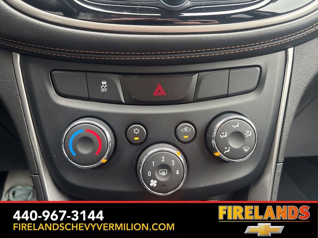 Used 2020 Chevrolet Trax LT w/ Driver Confidence Package image 21