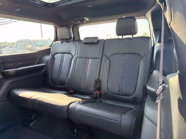 New 2026 Jeep Grand Wagoneer Limited AWD/4WD image 41