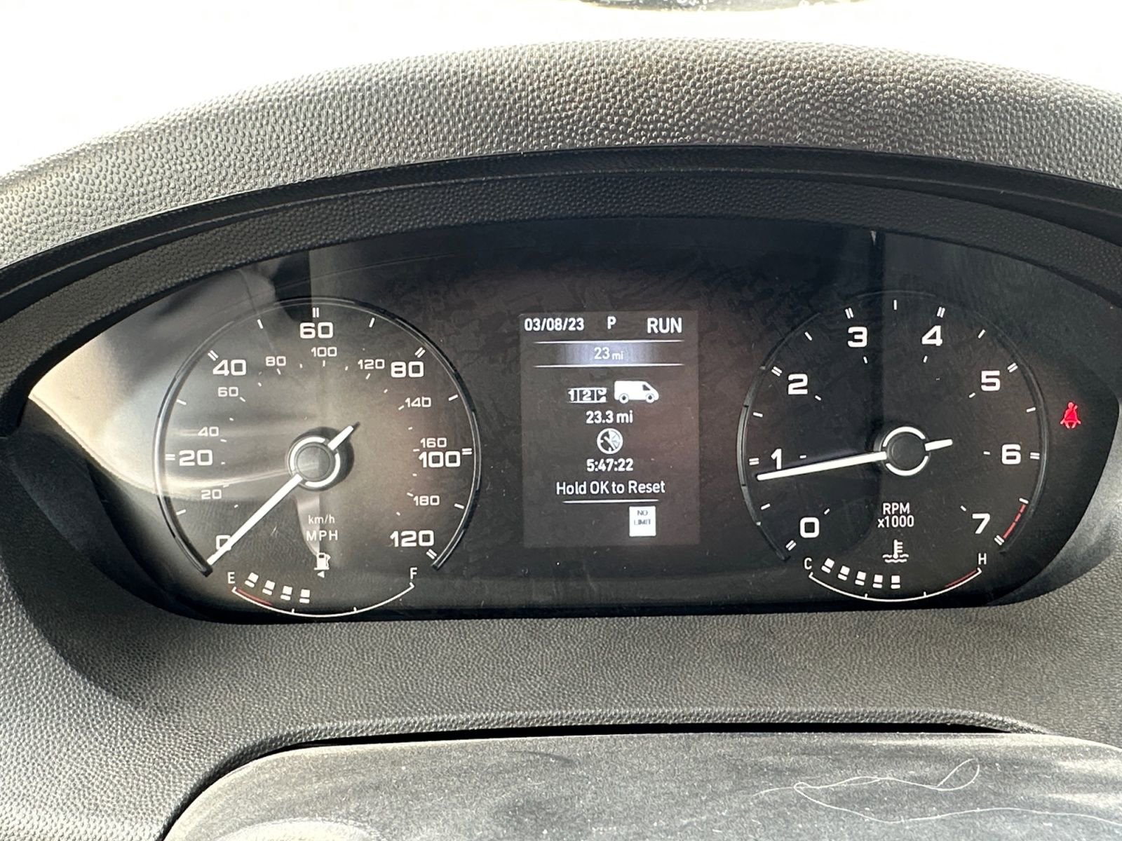 Used 2025 RAM ProMaster 2500 w/ Convenience Group image 32