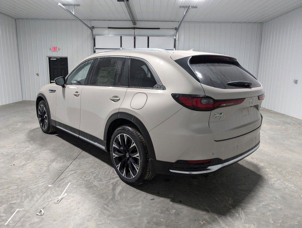 New 2024 MAZDA CX-90 Plug-In Hybrid w/ Premium Plus image 5