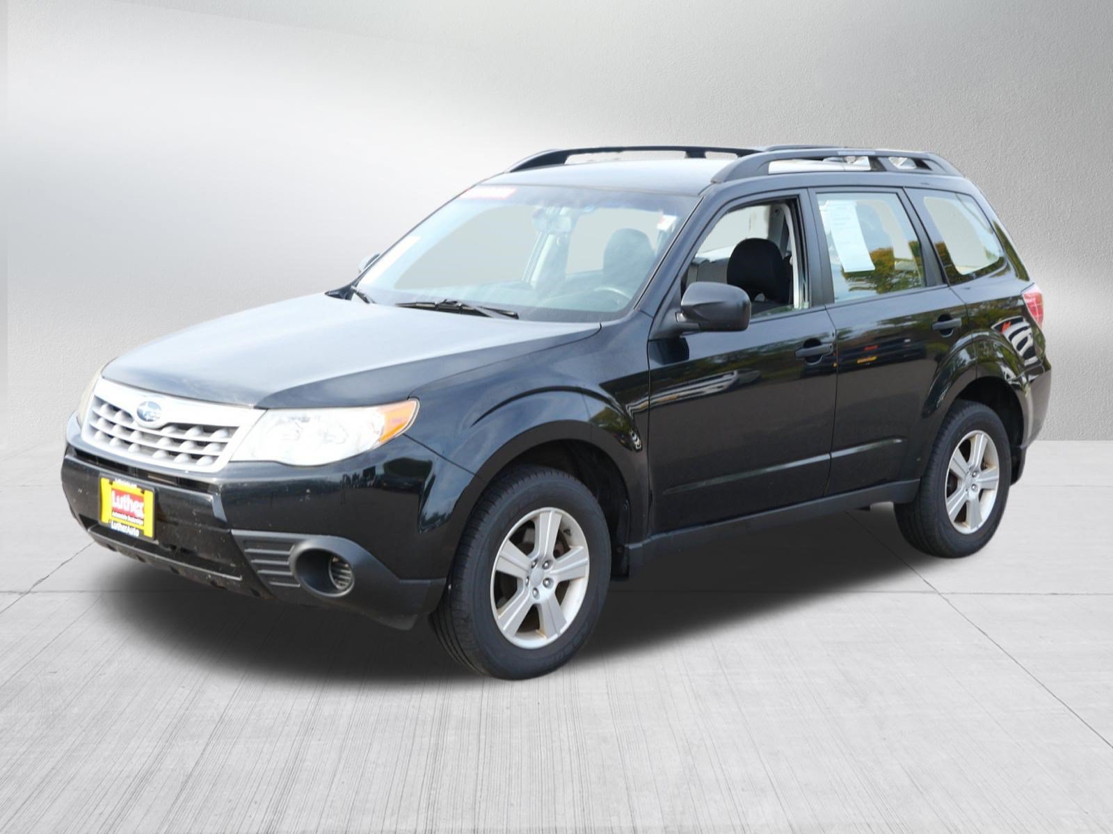 Used 2013 Subaru Forester 2.5X AWD/4WD image 3