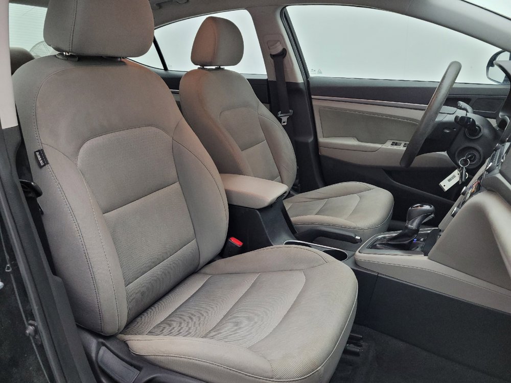Used 2017 Hyundai Elantra SE image 21