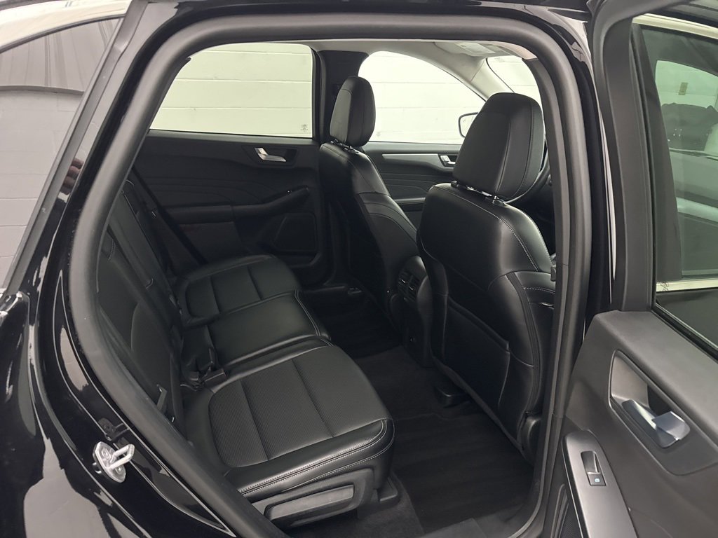 Used 2024 Ford Escape Platinum image 45