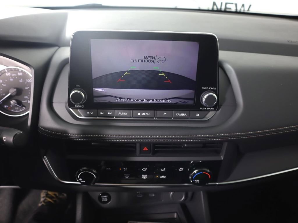 Certified 2025 Nissan Rogue S image 15