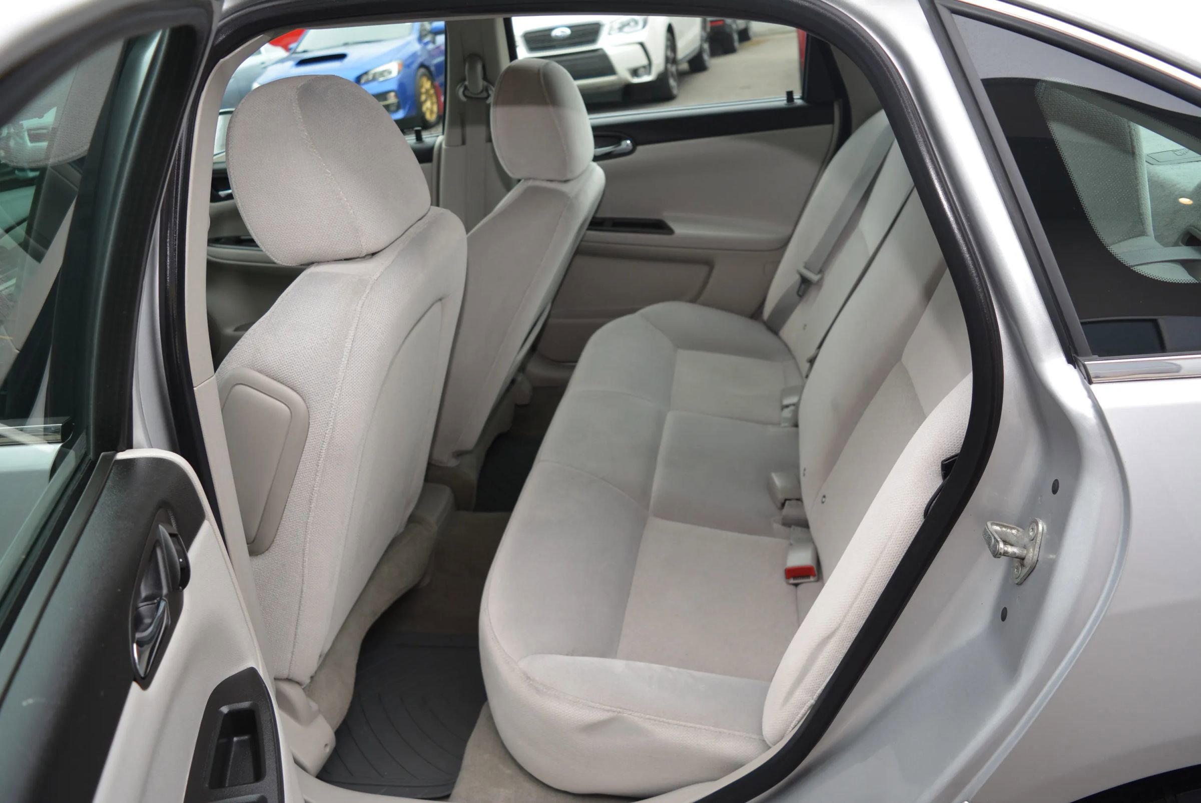 Used 2014 Chevrolet Impala Limited LS image 10