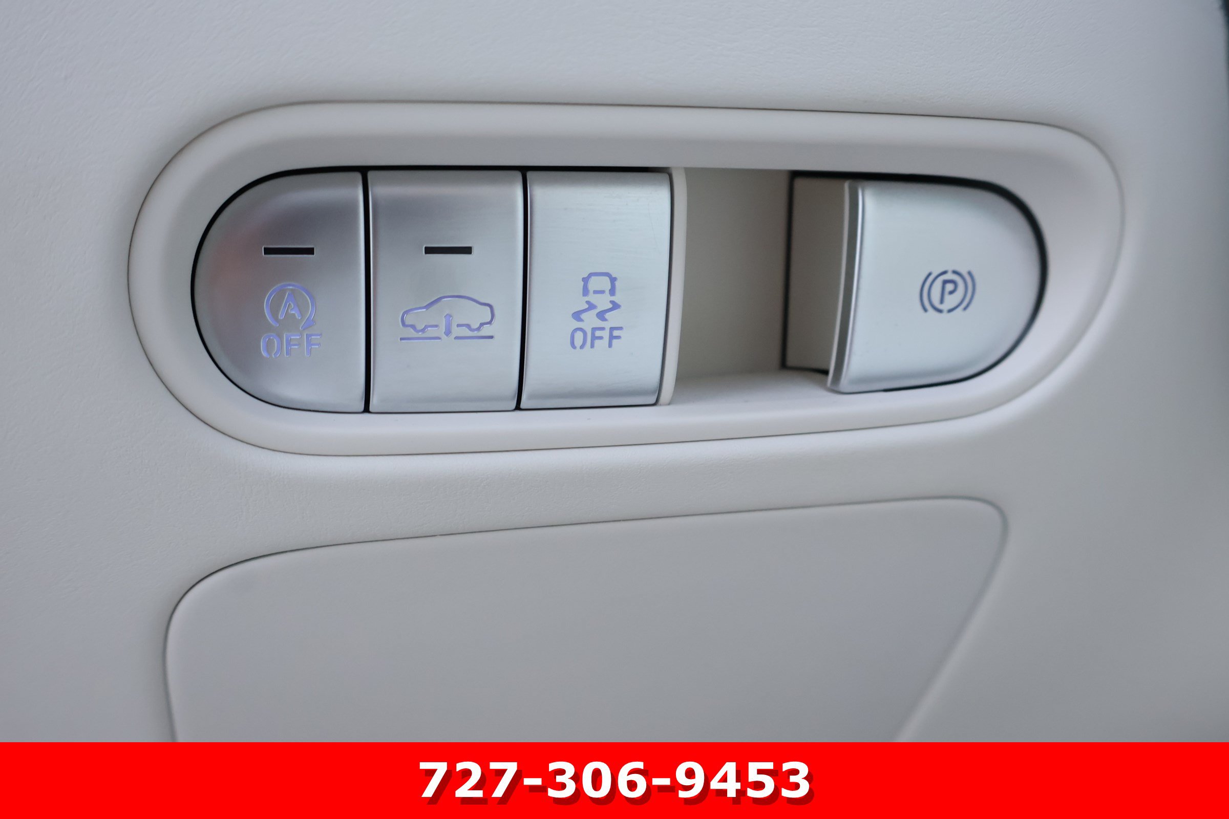 Used 2025 Genesis G90 3.5T AWD/4WD image 21