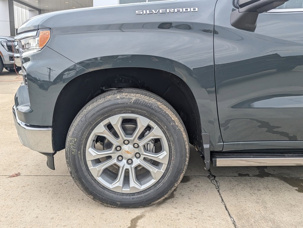 New 2026 Chevrolet Silverado 1500 LTZ w/ LTZ Premium Package image 10