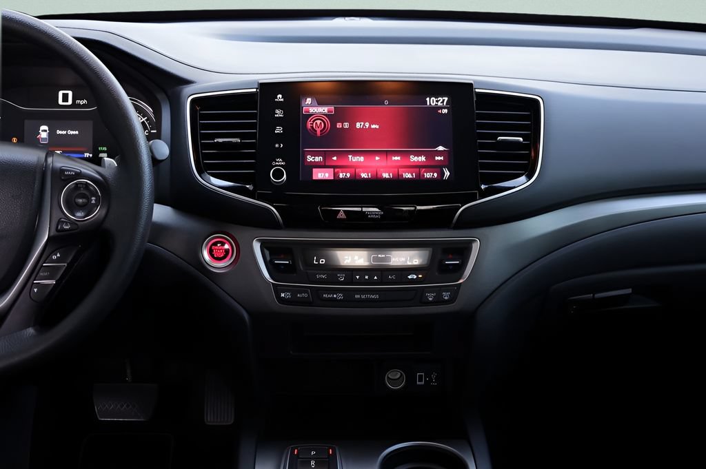 Used 2023 Honda Ridgeline Sport image 33
